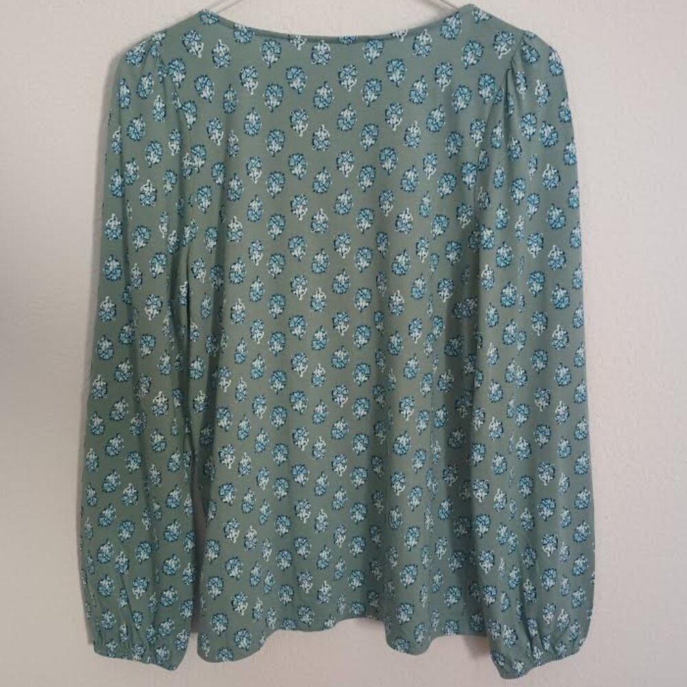 LUCKY BRAND WOMEN'S TOP SEAFOAM FLORAL GATHERED FRONT LONG SLEEVE PEASANT SMALL - Picture 2 of 5